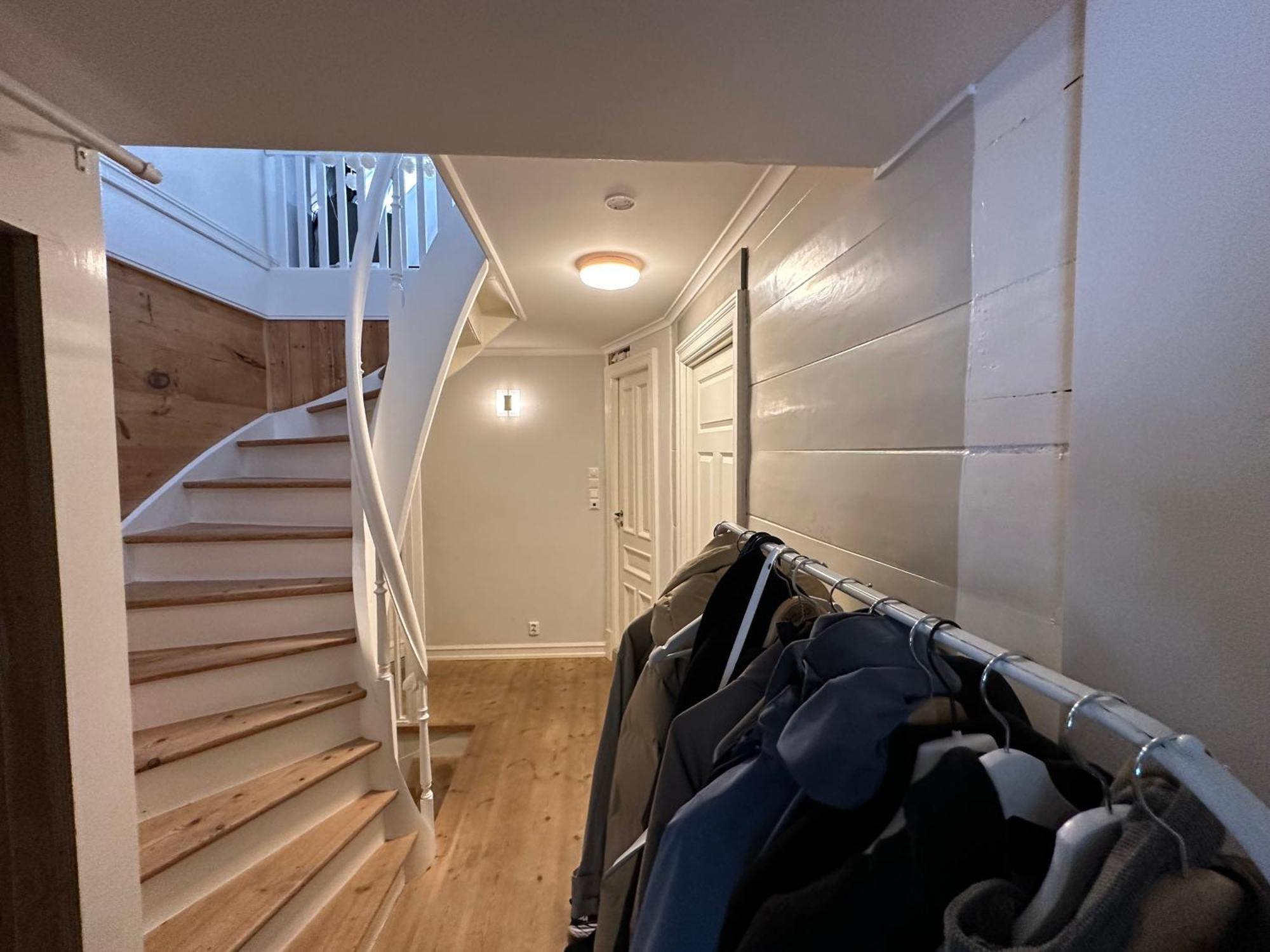 Apartamento Sjarmerende Bolig Like Ved Togstasjonen Bergen Exterior foto