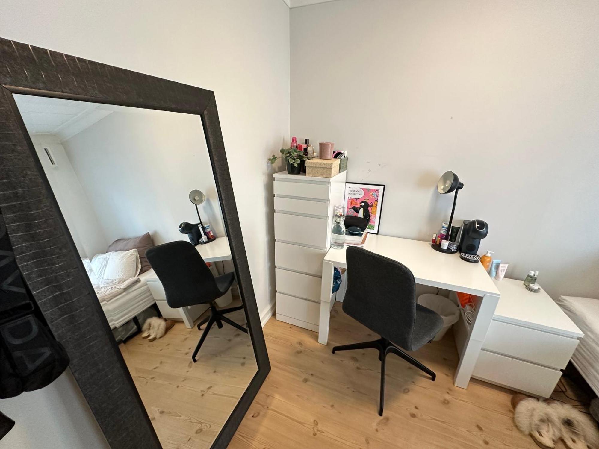 Apartamento Sjarmerende Bolig Like Ved Togstasjonen Bergen Exterior foto
