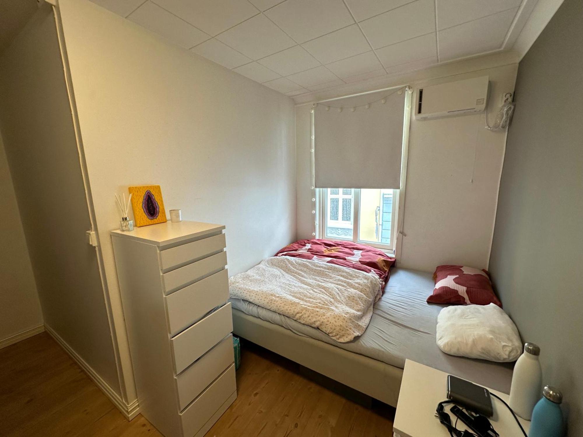 Apartamento Sjarmerende Bolig Like Ved Togstasjonen Bergen Exterior foto