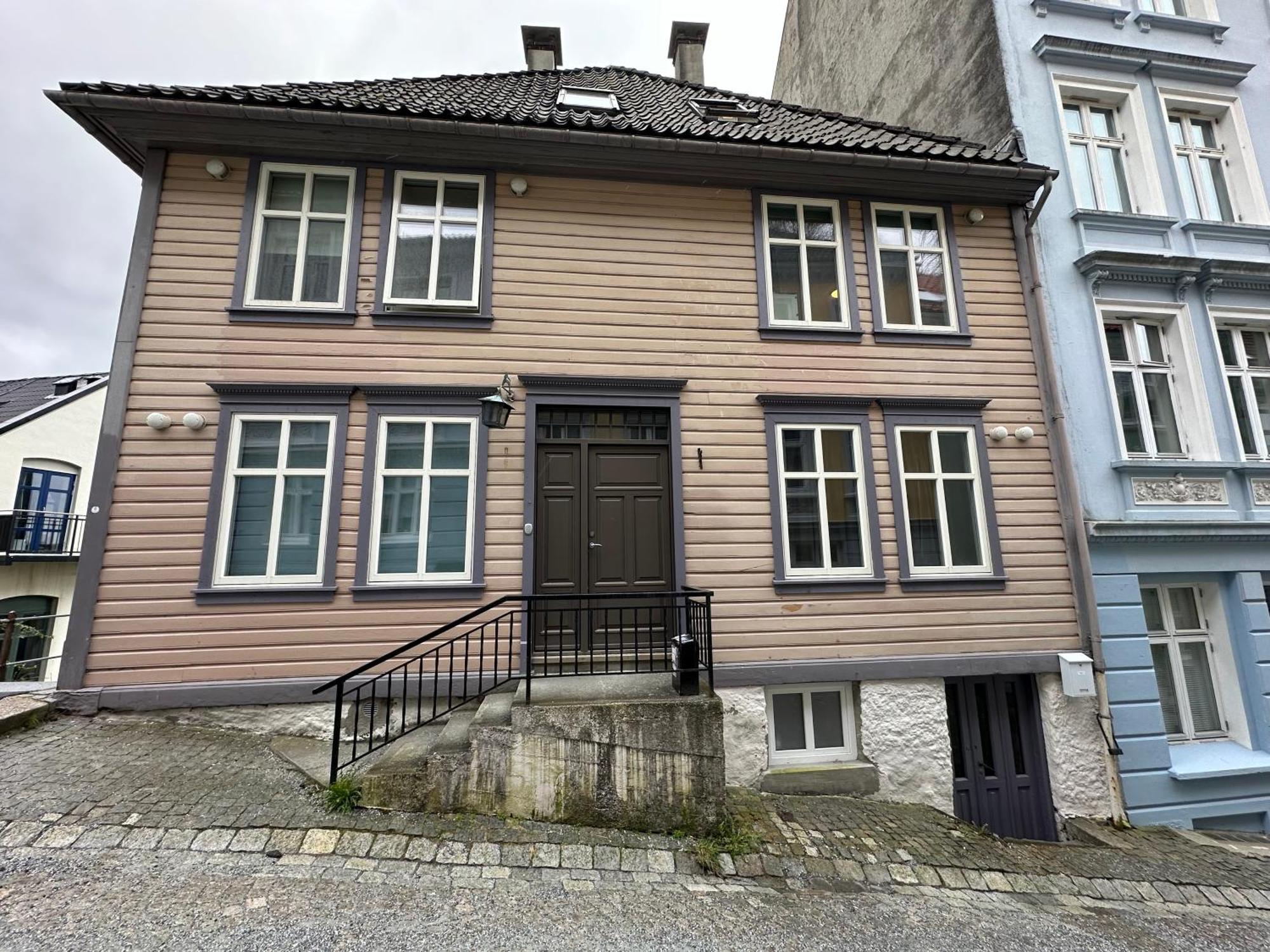 Apartamento Sjarmerende Bolig Like Ved Togstasjonen Bergen Exterior foto
